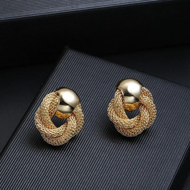 Vintage Metallic Twisted Weaving Round Circle Dangle Earrings