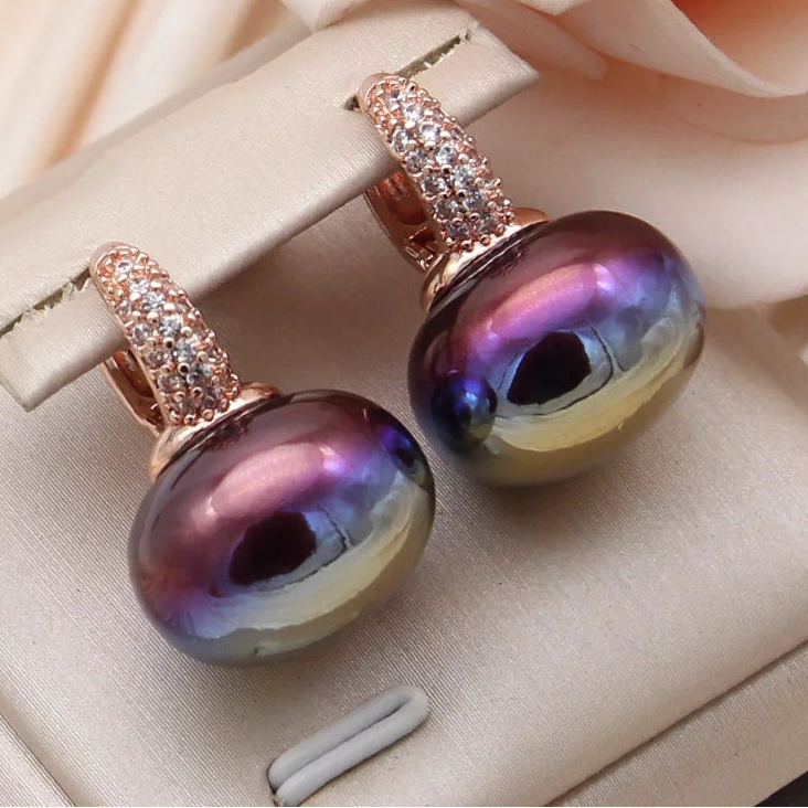 Bread Pearl Dangle Earrings – Elegant Round Drop Design
