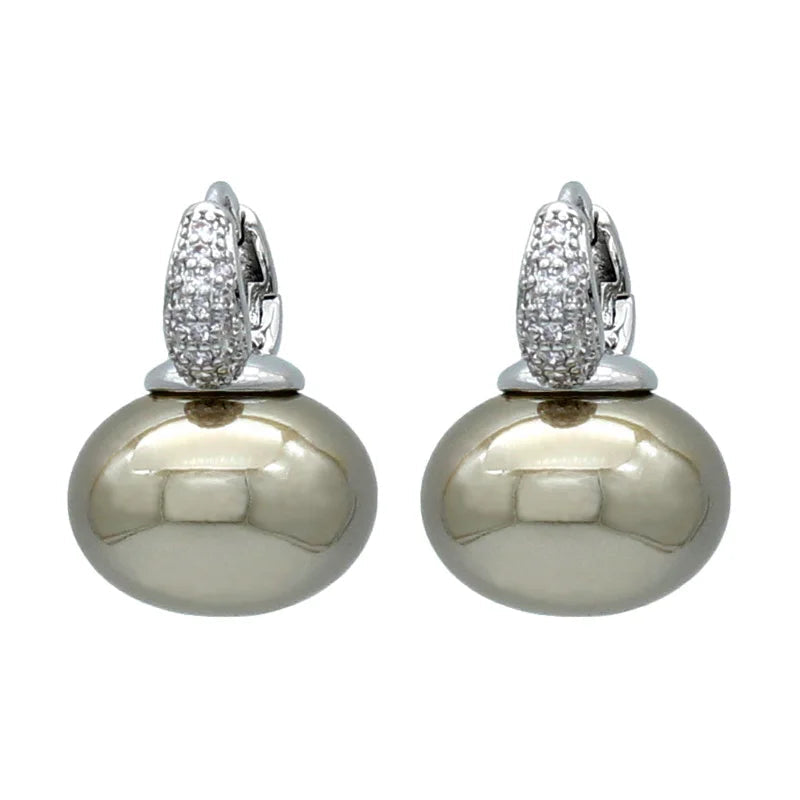 Bread Pearl Dangle Earrings – Elegant Round Drop Design