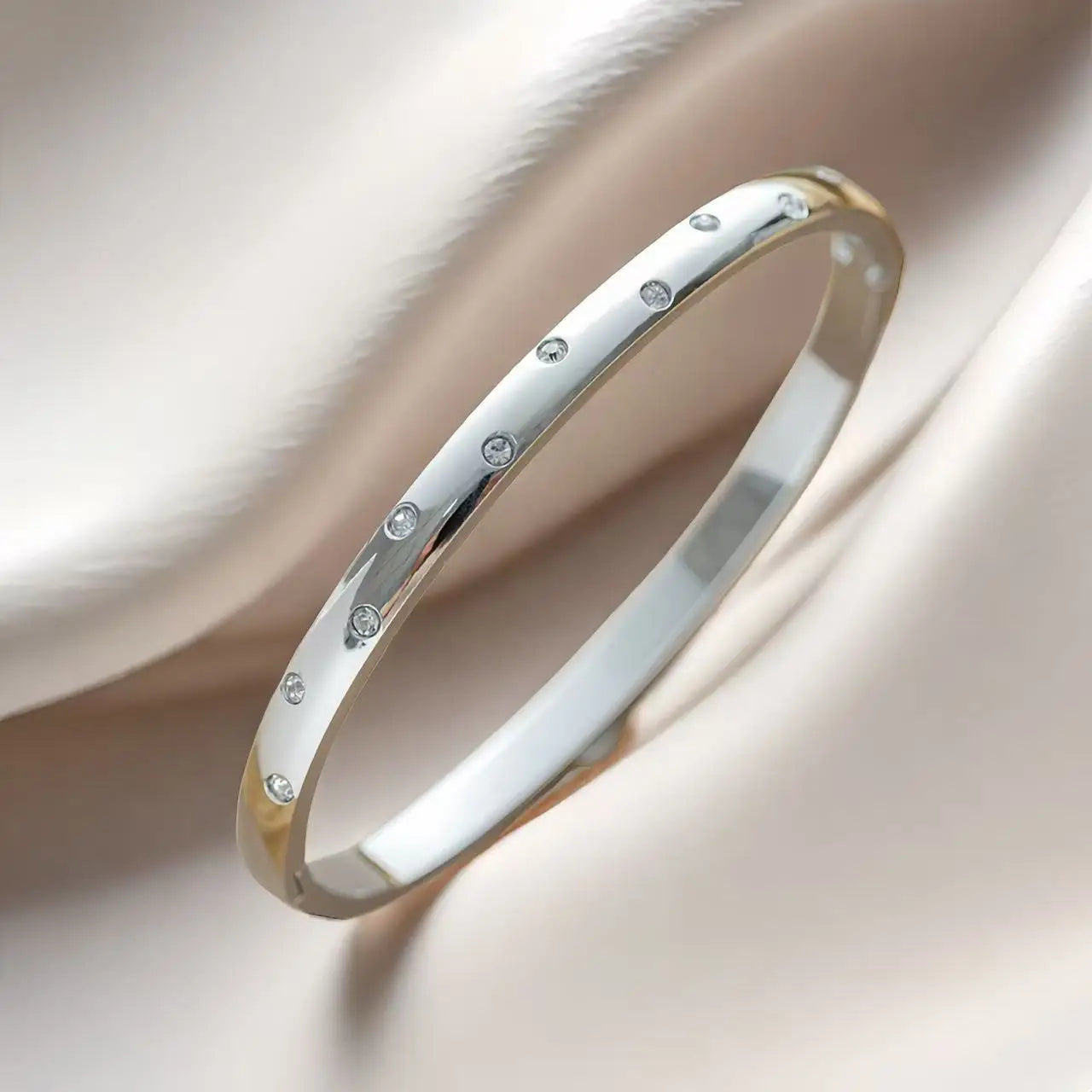 ZAKOL Stainless Steel Round Zircon Inlaid Bracelet