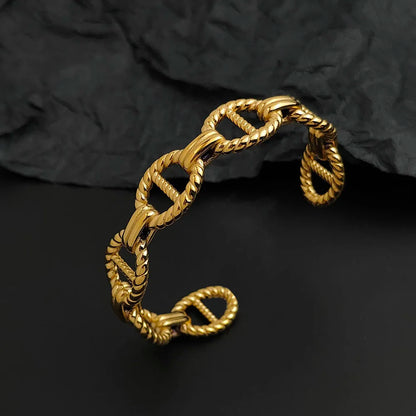 Creative integrated molded patterned gold-plated