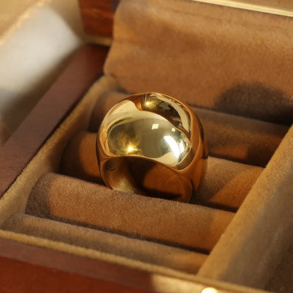 Oval Chunky Statement Ring in 18K Gold Stainless Steel